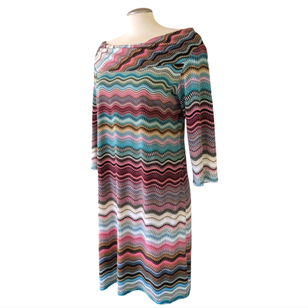 Marina chevron patterned knee length shift dress size medium